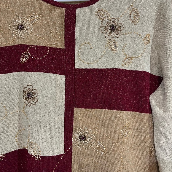 2/$30 Alfred Dunner Petite Metallic Floral Sweater Red and Cream Size PL - Picture 2 of 4